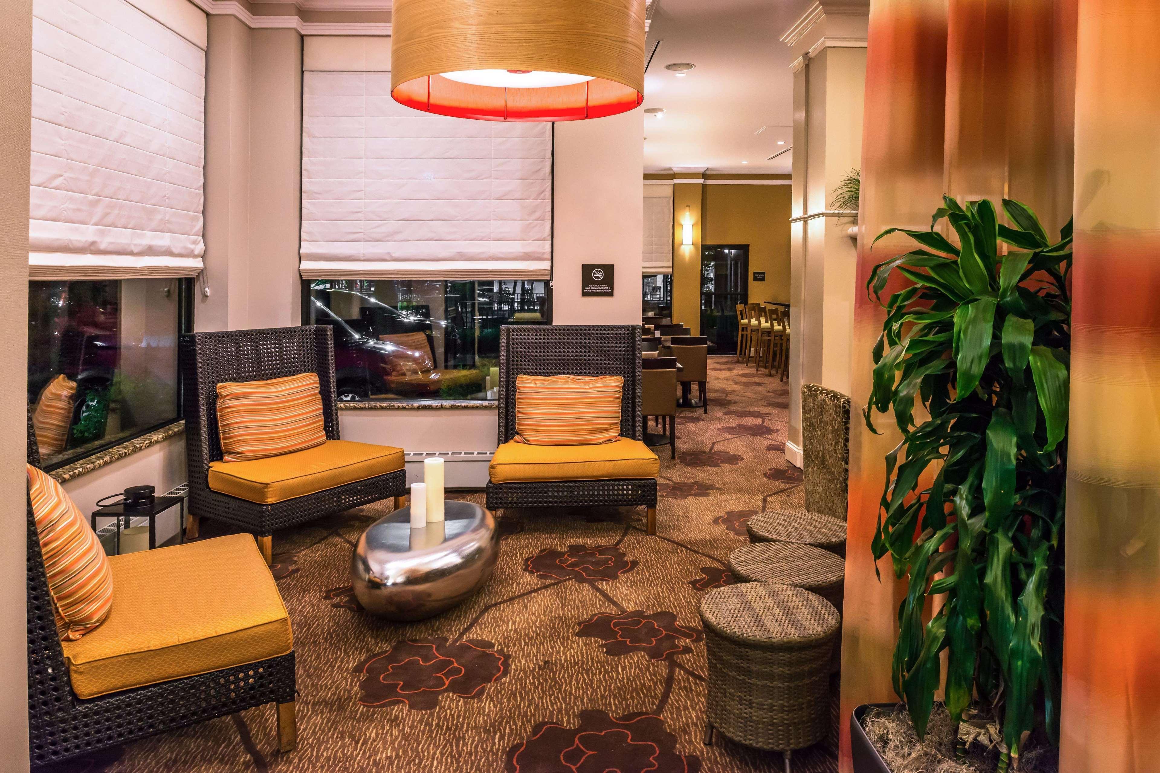 Hilton Garden Inn Detroit Southfield Eksteriør billede