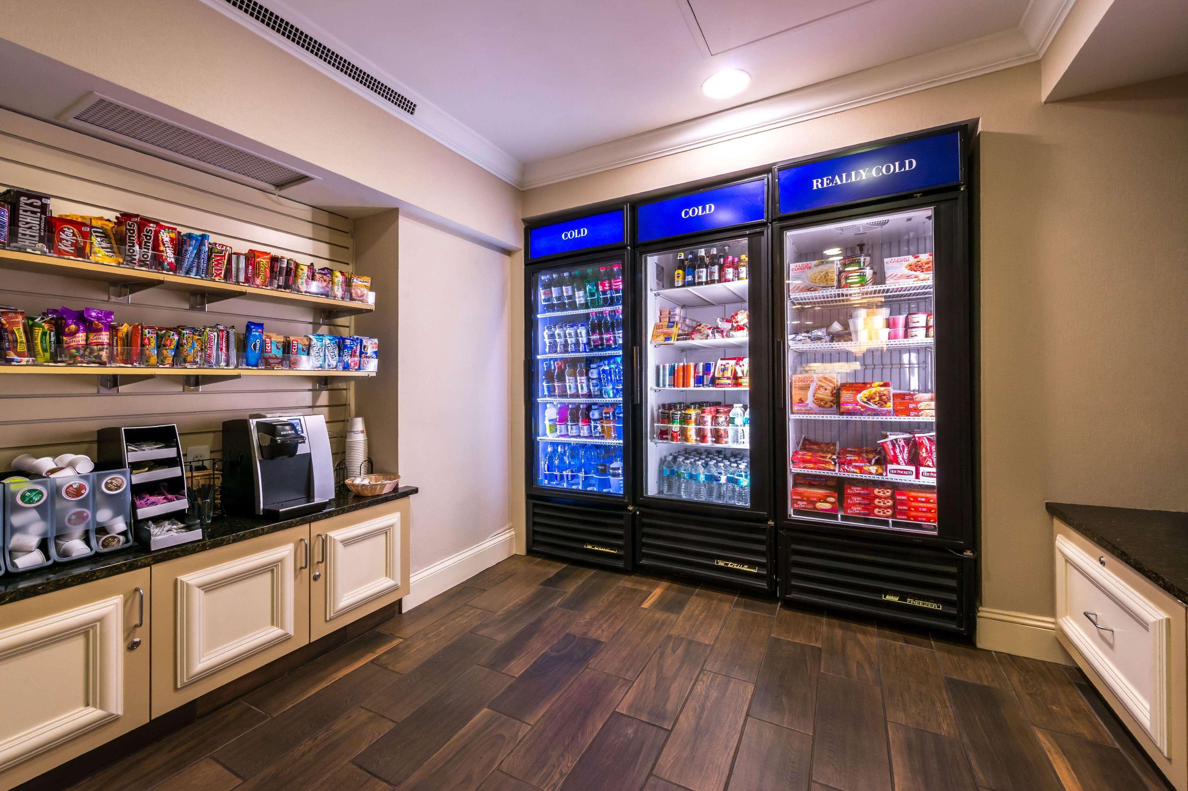 Hilton Garden Inn Detroit Southfield Eksteriør billede