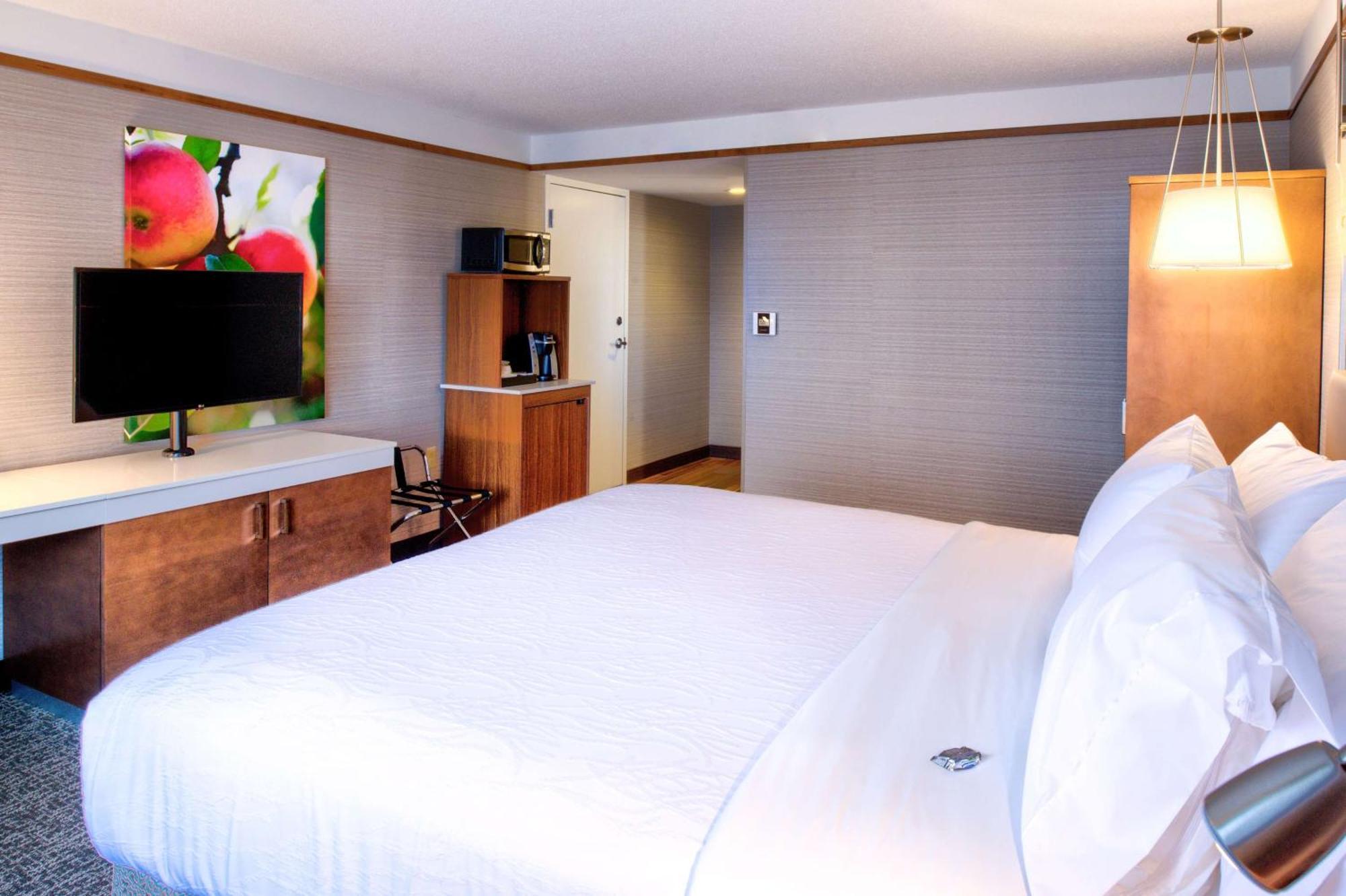 Hilton Garden Inn Detroit Southfield Eksteriør billede