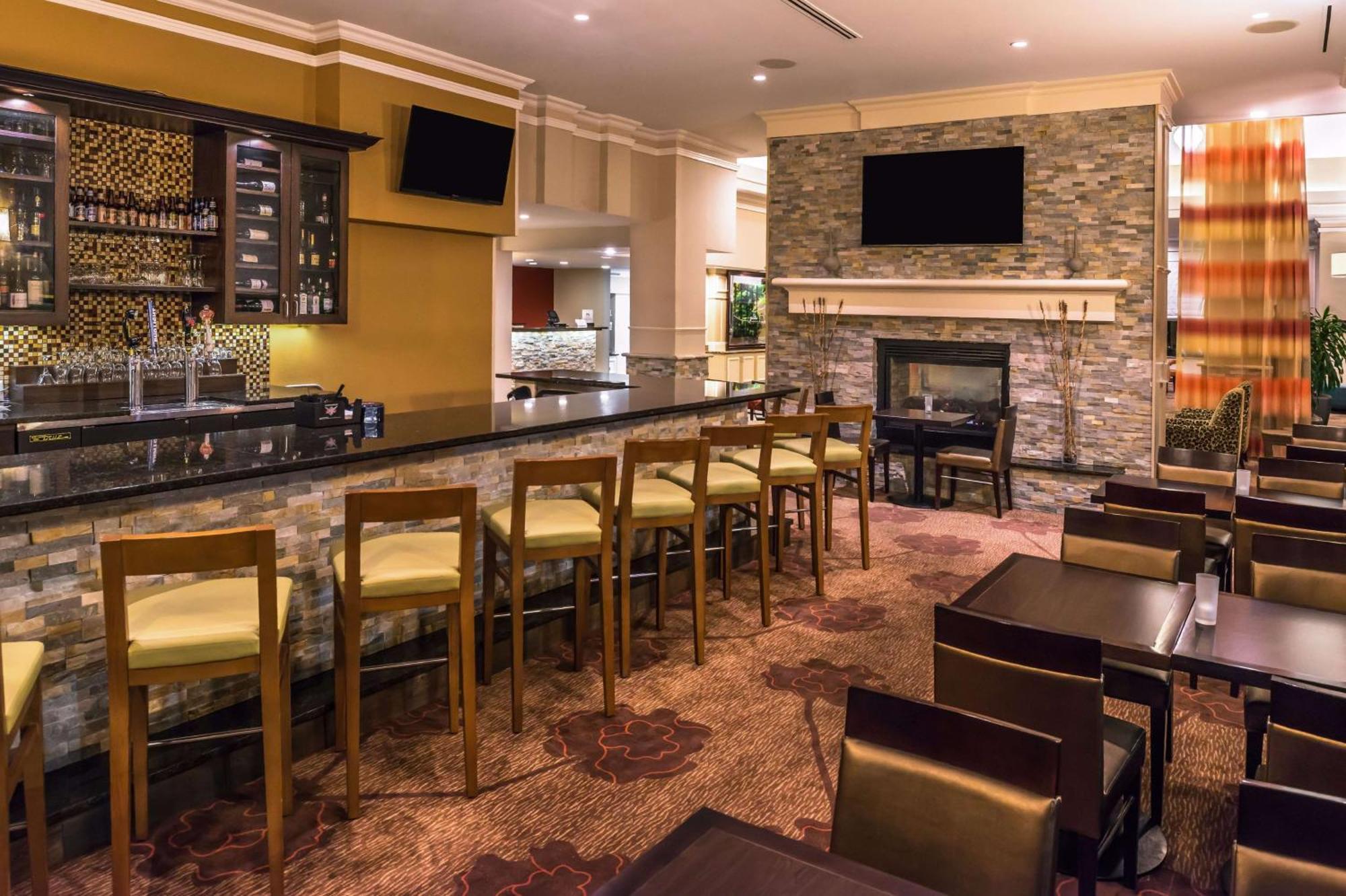 Hilton Garden Inn Detroit Southfield Eksteriør billede
